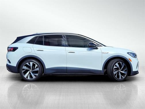 Glacier White Metallic/Black Roof 2021 Volkswagen ID.4 1st Edition
