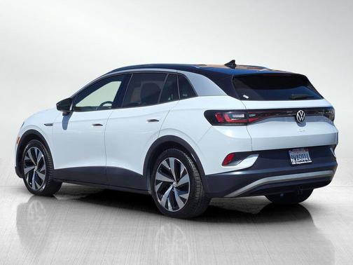Glacier White Metallic/Black Roof 2021 Volkswagen ID.4 1st Edition