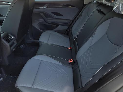 2025 Volkswagen Tiguan 2.0T SE 4MOTION