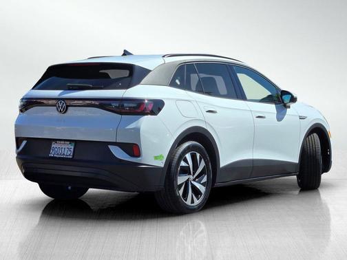 Pure White 2023 Volkswagen ID.4 Pro