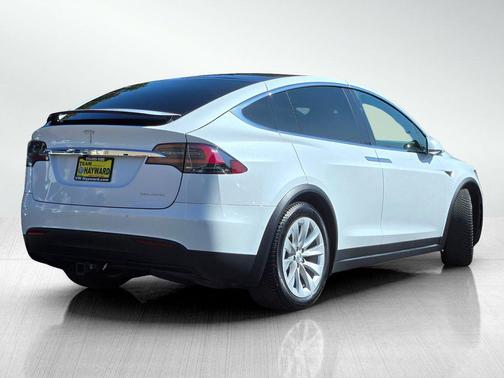 2021 Tesla Model X Long Range Dual Motor All-Wheel Drive
