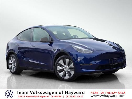 2023 Tesla Model Y Long Range Dual Motor All-Wheel Drive