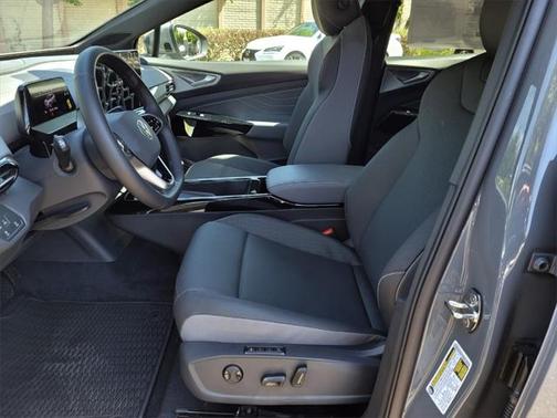 2025 Volkswagen ID.4 Pro