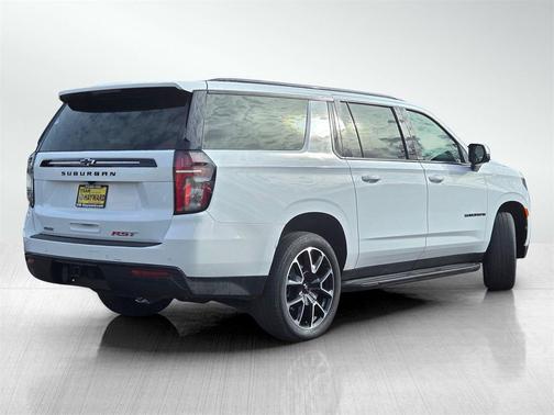 2024 Chevrolet Suburban RST