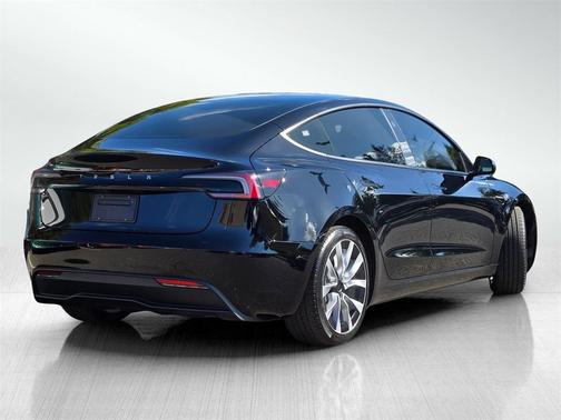 2024 Tesla Model 3 Long Range