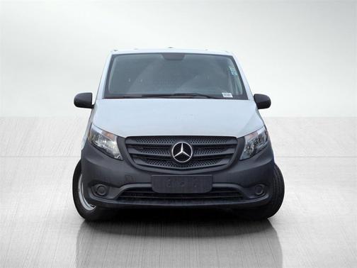 2021 Mercedes-Benz Metris Base