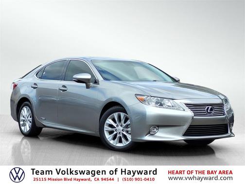 2015 Lexus ES 300h Base
