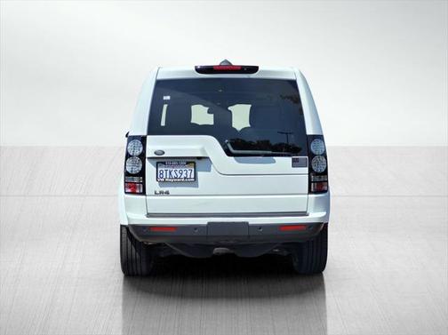 2016 Land Rover LR4 Base