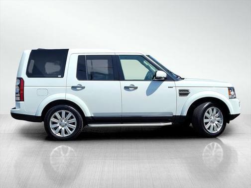 2016 Land Rover LR4 Base