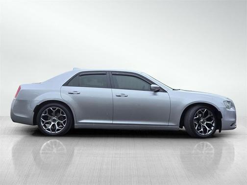 2017 Chrysler 300 S