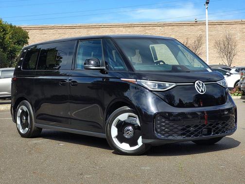 Black 2025 Volkswagen ID. Buzz Pro S