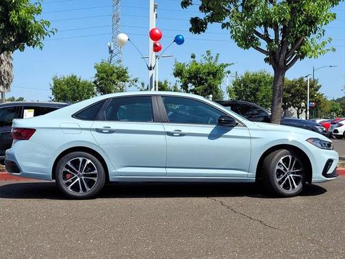 2025 Volkswagen Jetta 1.5T Sport