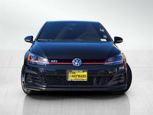 2018 Volkswagen Golf GTI 2.0T S 4-Door