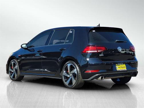 2018 Volkswagen Golf GTI 2.0T S 4-Door