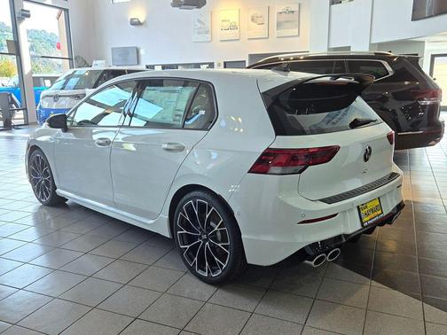 Pure White 2026 Volkswagen Golf R 2.0T DSG