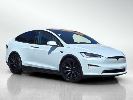 Pearl White Multi-Coat 2023 Tesla Model X Base
