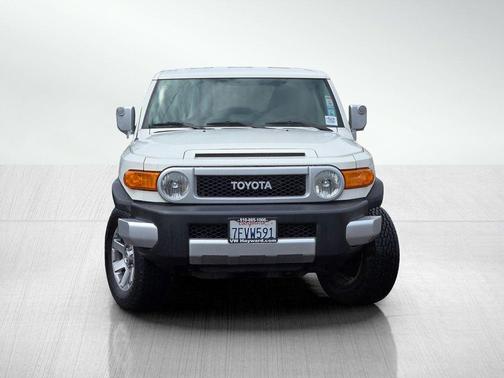 Iceberg 2014 Toyota FJ Cruiser Base