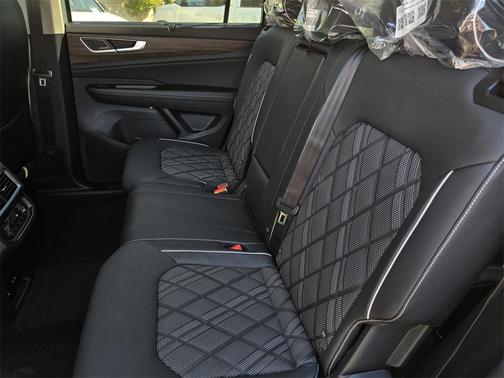 2026 Volkswagen Atlas 2.0T SEL Premium R-Line 4MOTION