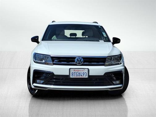 2020 Volkswagen Tiguan 2.0T SE R-Line Black