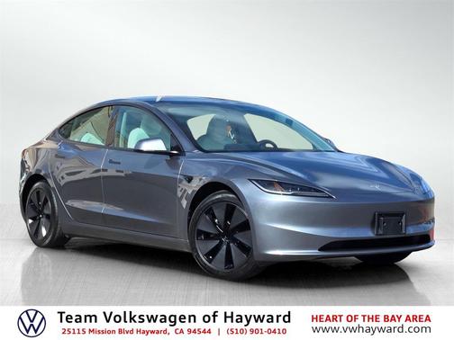 2025 Tesla Model 3 Long Range