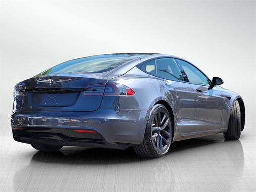 2021 Tesla Model S Long Range