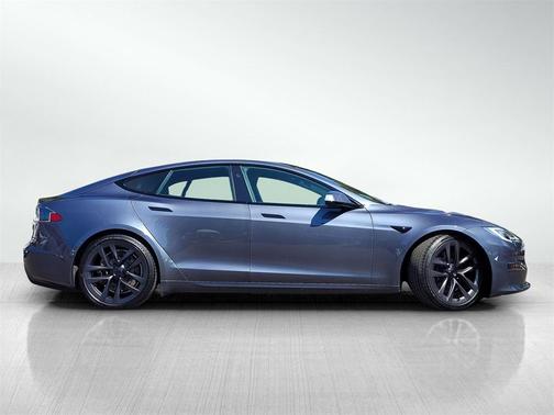 2021 Tesla Model S Long Range