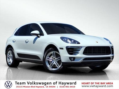 2017 Porsche Macan Base