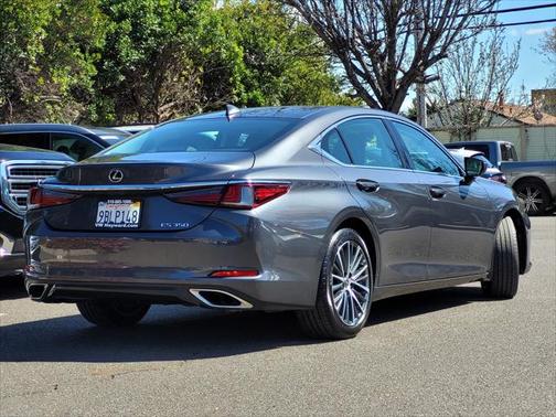 2022 Lexus ES 350 Base