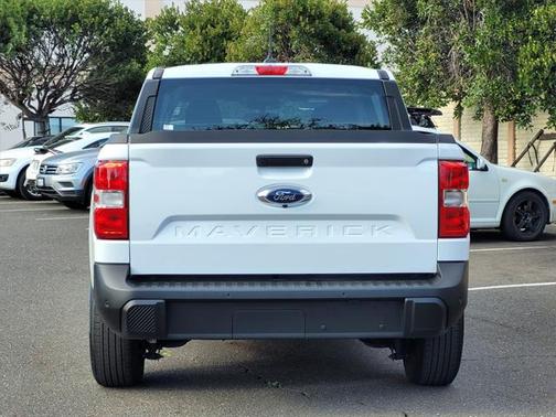 2022 Ford Maverick XL
