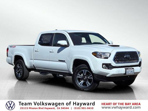 Super White 2018 Toyota Tacoma TRD Sport