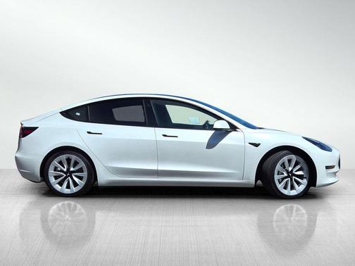 Pearl White Multi-Coat 2021 Tesla Model 3 Standard Range Plus
