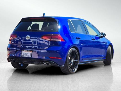 2019 Volkswagen Golf R 2.0T DSG
