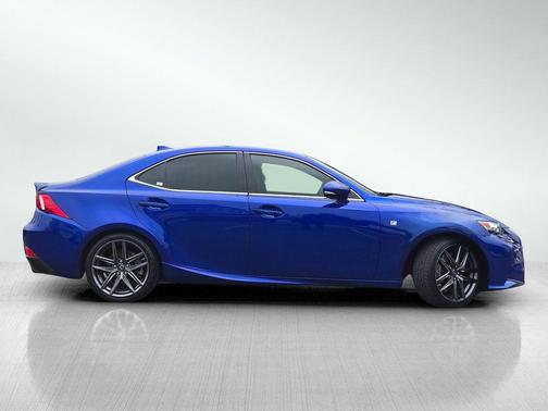 2016 Lexus IS 200t F Sport