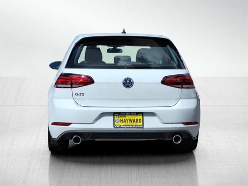 2018 Volkswagen Golf GTI 2.0T S 4-Door