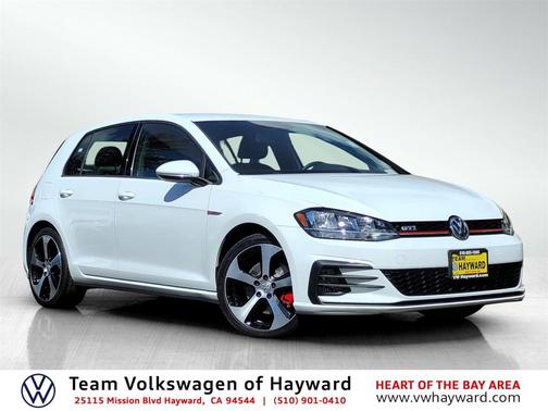 2018 Volkswagen Golf GTI 2.0T S 4-Door