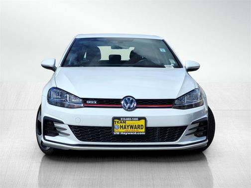2018 Volkswagen Golf GTI 2.0T S 4-Door