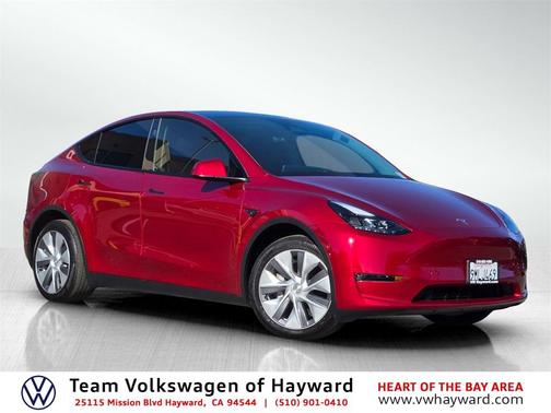 2024 Tesla Model Y Long Range Dual Motor All-Wheel Drive