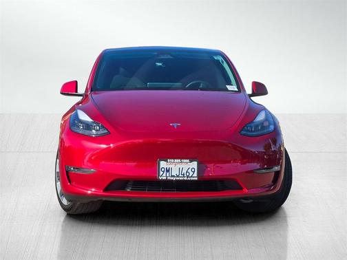 2024 Tesla Model Y Long Range Dual Motor All-Wheel Drive
