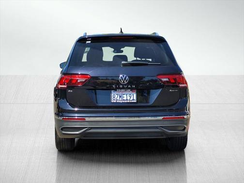 2022 Volkswagen Tiguan 2.0T SE 4MOTION