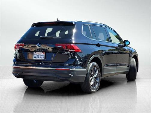 2022 Volkswagen Tiguan 2.0T SE 4MOTION