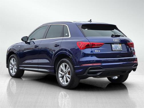 2023 Audi Q3 Premium 45 TFSI S line quattro Tiptronic