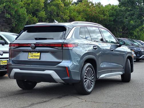 2025 Volkswagen Tiguan 2.0T S