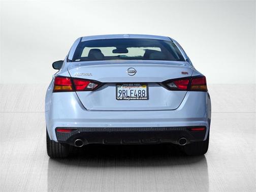 2025 Nissan Altima SR FWD