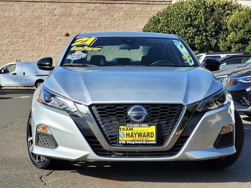 2021 Nissan Altima SR FWD