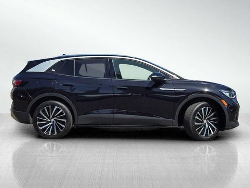 Deep Black Pearl 2023 Volkswagen ID.4 Pro S Plus