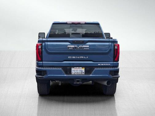 2024 GMC Sierra 2500 Denali Ultimate