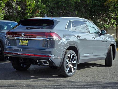 2026 Volkswagen Atlas Cross Sport 2.0T SEL Premium