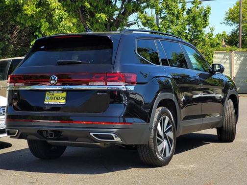 2025 Volkswagen Atlas 2.0T SE w/Technology 4MOTION