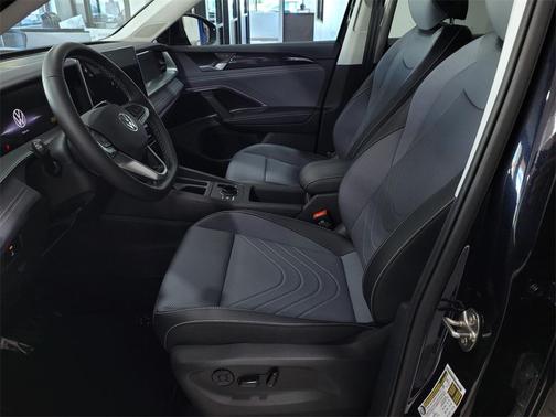 2025 Volkswagen Tiguan 2.0T SE 4MOTION