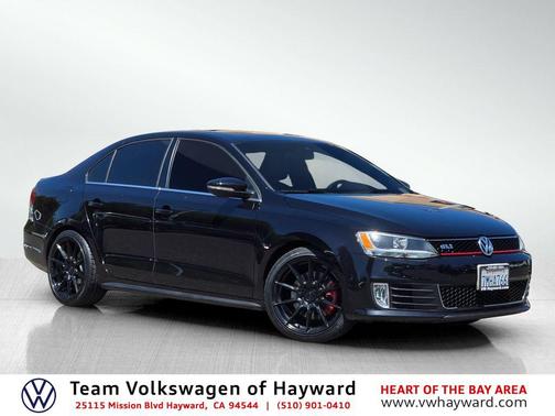 Deep Black 2015 Volkswagen Jetta Man SE